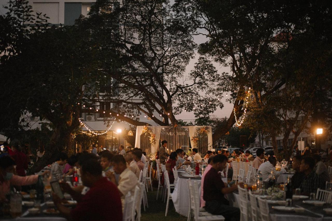Tree Tara Hotel Lampang Exterior photo